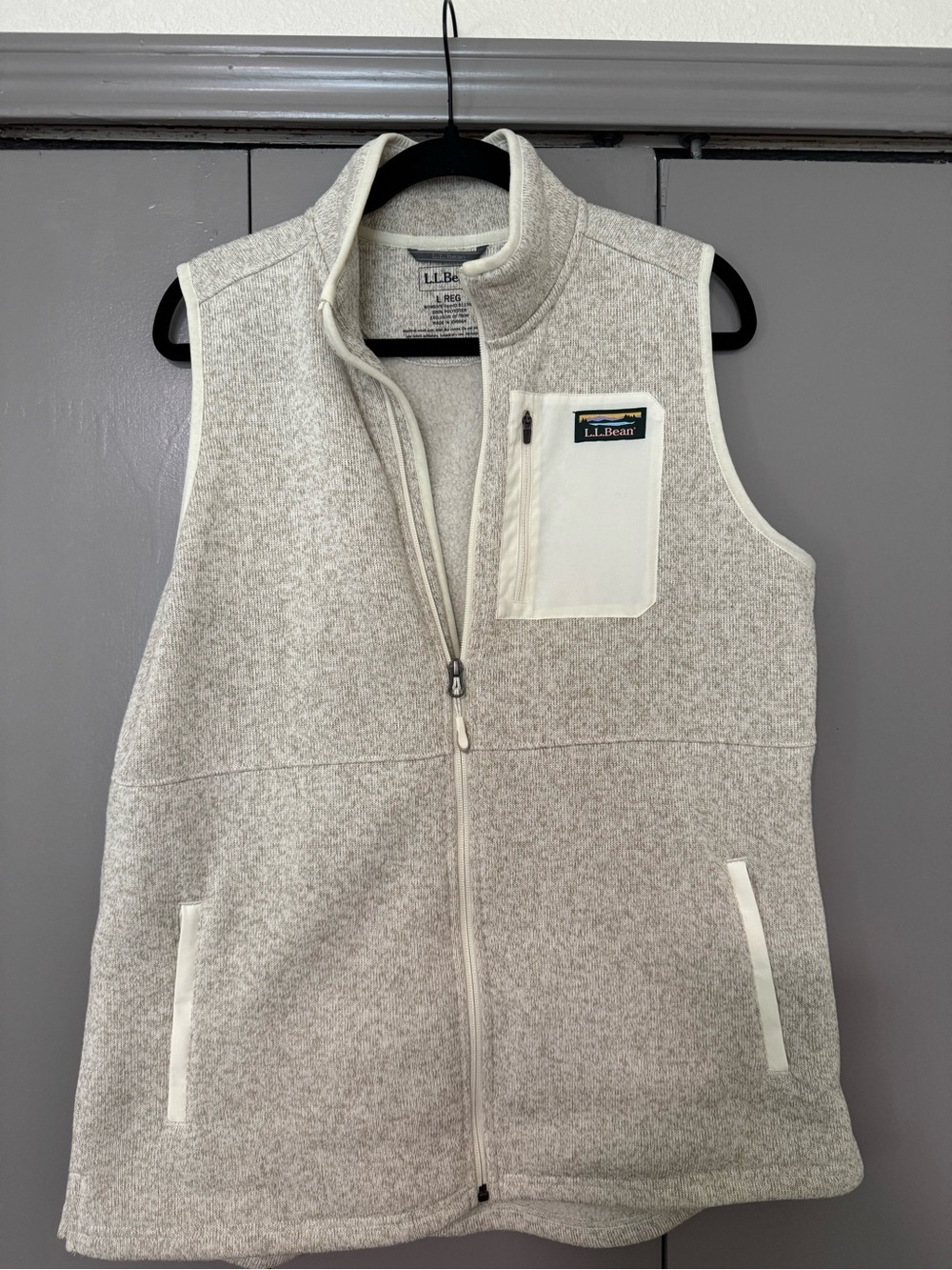 L.L. Bean Women’s Cream Heathered Full-Zip Fleece Vest